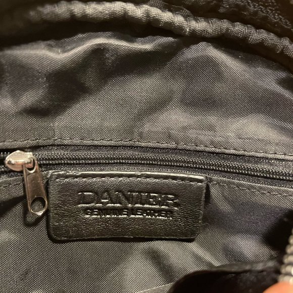 Danier Chain Link Cross Body Black Leather Bag - Picture 10 of 15